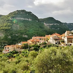 agriturismo-barilaro.hotelitalianriviera.com/
