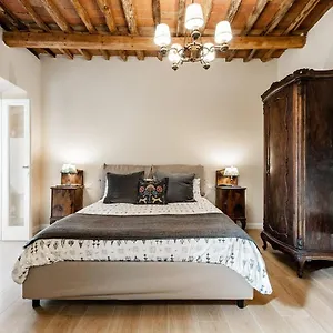 https://il-cortile-in-centro.it-tuscanyhotel.com
